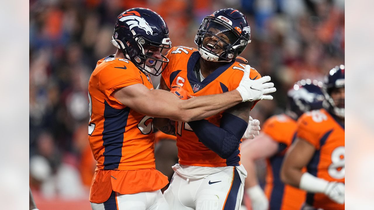 Shots of the Game: Celebrating Victory Monday after the Broncos' big win  over the Chargers