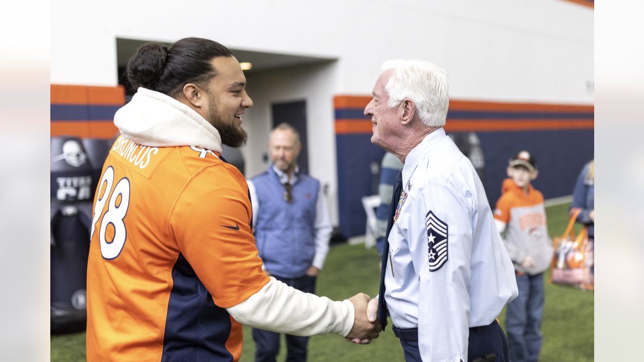 Colorado Sunshine: Broncos' Mike Purcell nominated for USAA Salute to  Service Award, Broncos