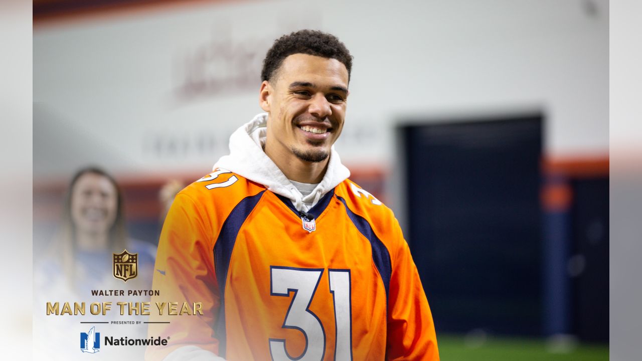 Pic of Justin Simmons, the Broncos 2019 Walter Payton Man of the Year  nominee!! : r/DenverBroncos