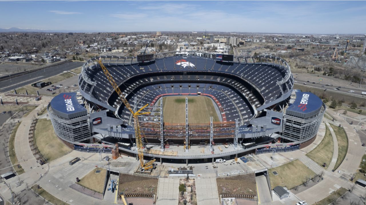 Screen tech at Empower Field shows its age compared to other stadiums  around the NFL