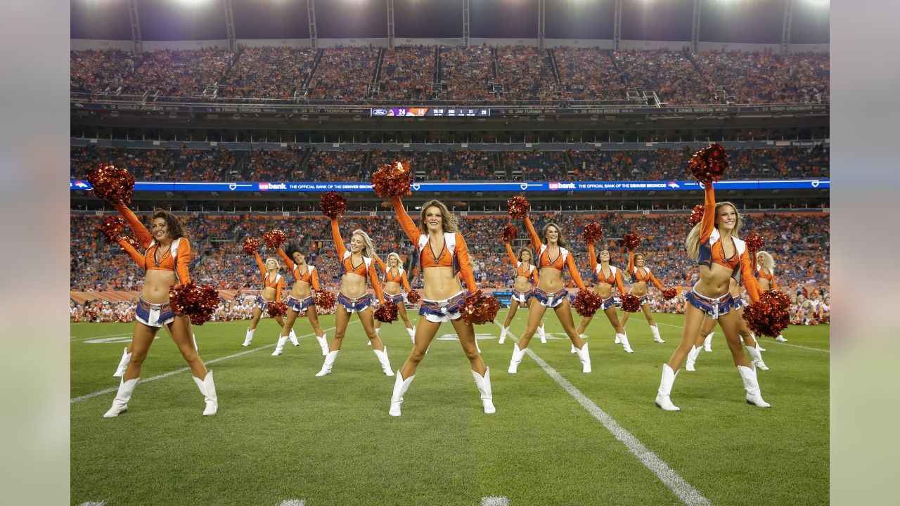 Denver Broncos Cheerleaders game gallery: Week 2 vs. Houston