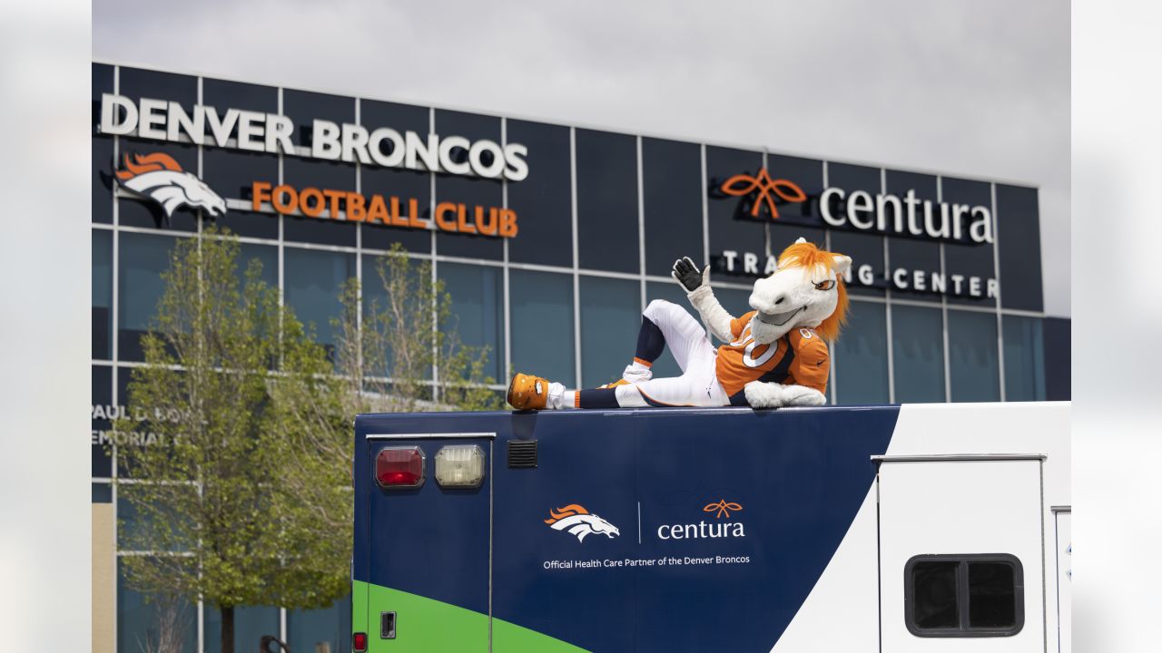 Broncos in 10-year deal with Centura Health, naming rights, Denver Broncos