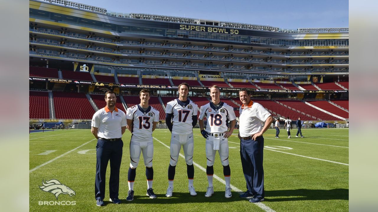 Peyton Manning meets with Demaryius Thomas' mother after Super