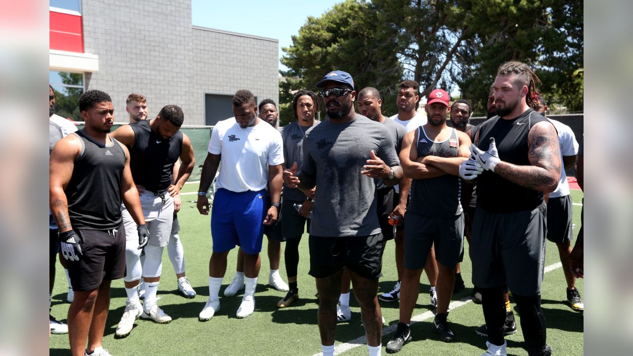 Denver Broncos: Von Miller hosts NFL stars at Pass Rush Summit at UNLV