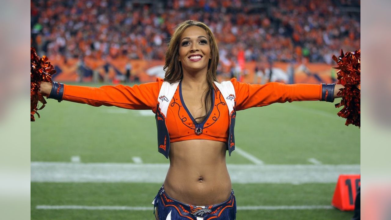 Broncos cheerleaders inspire dreams for young Latinas