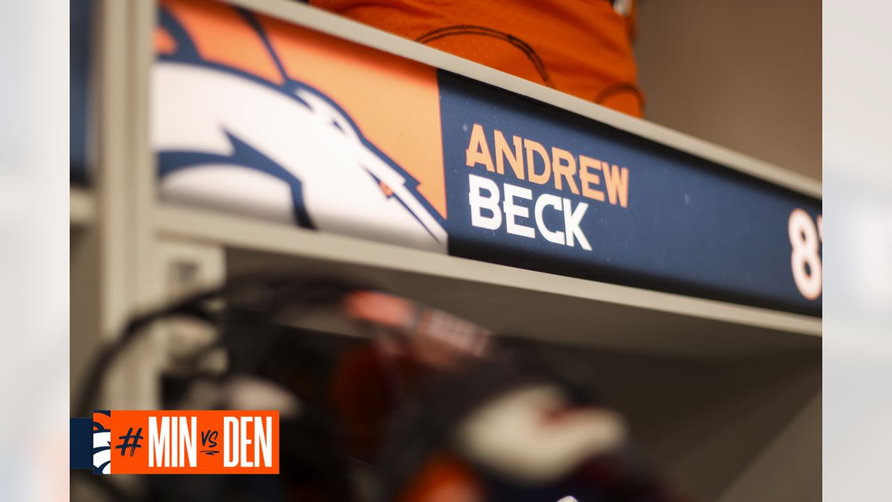 Pregame photos: Broncos arrive and prepare for preseason finale vs. the  Vikings