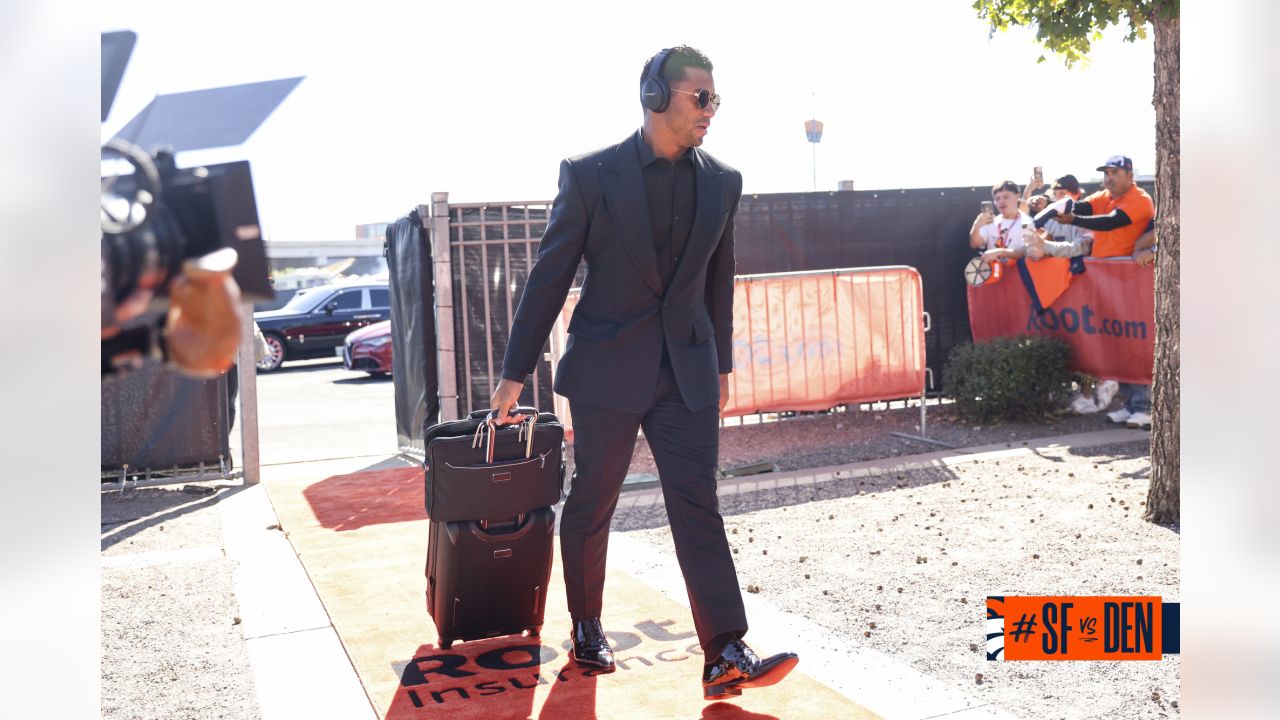 Arrival Style: The best of the Broncos' pregame fashion before taking on  the 49ers