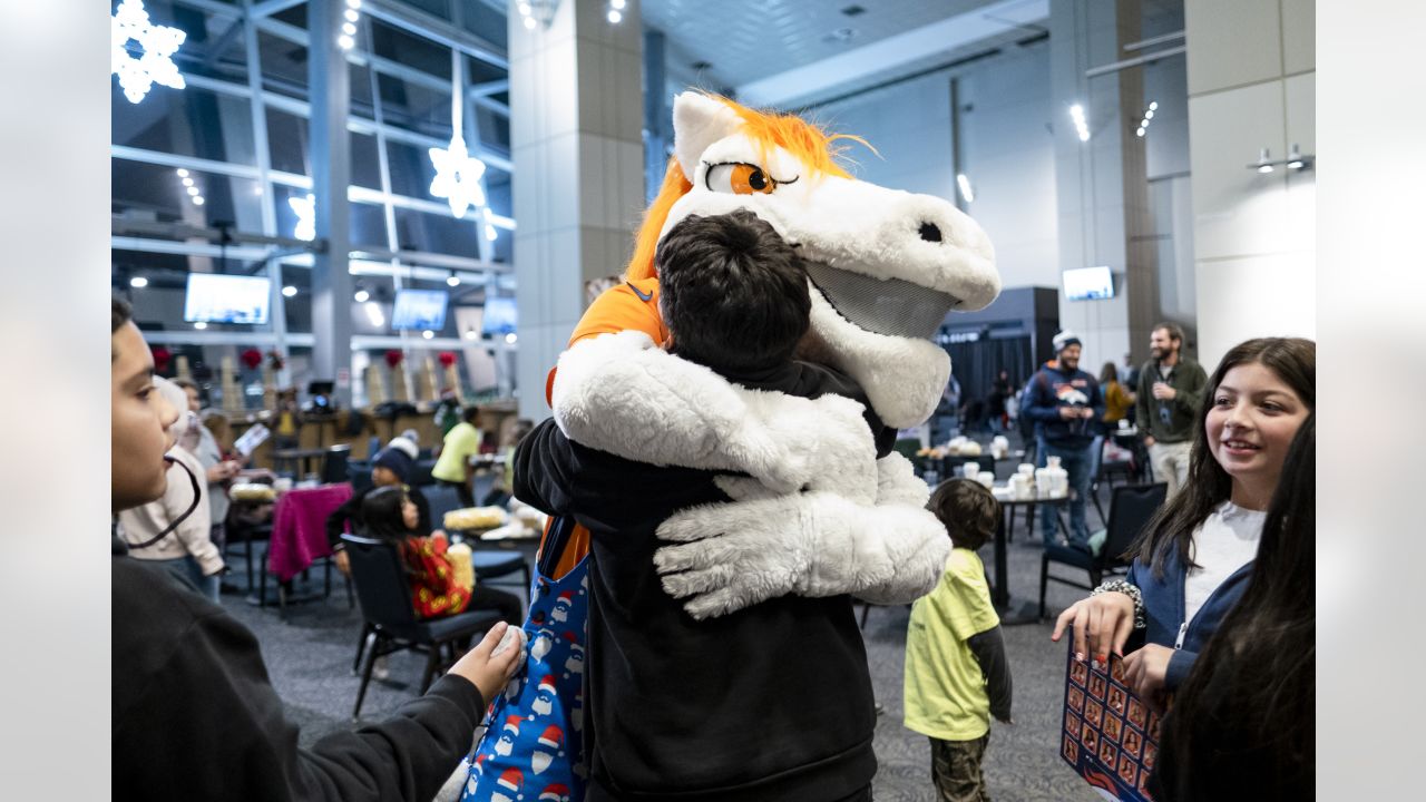 Denver Broncos on X: Ain't no party like a Mascot Party! 