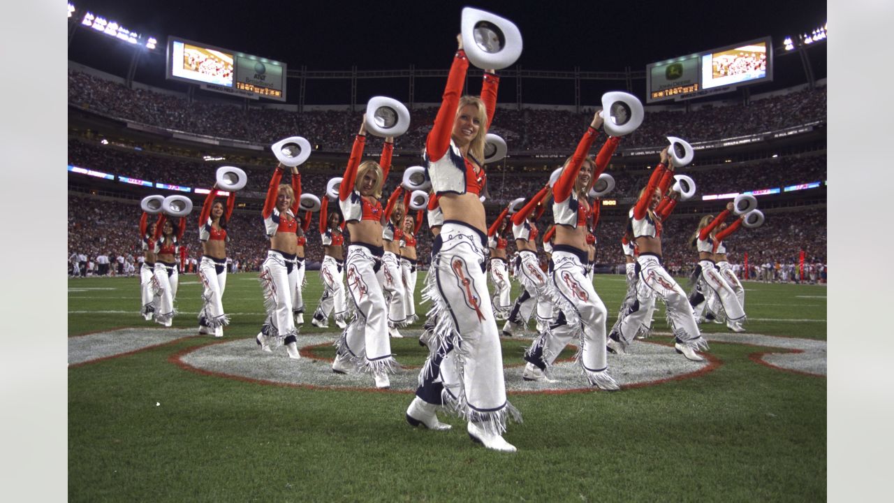 Throwback Thursday: New York Giants' first game in the desert