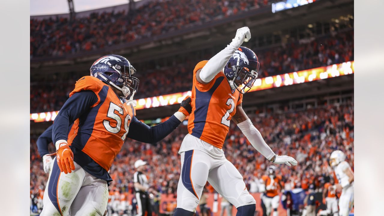 Shots of the Game: Celebrating Victory Monday after the Broncos' big win  over the Chargers