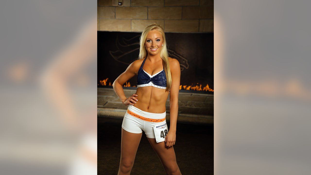 2015 Denver Broncos Cheerleader Calendar Release Party