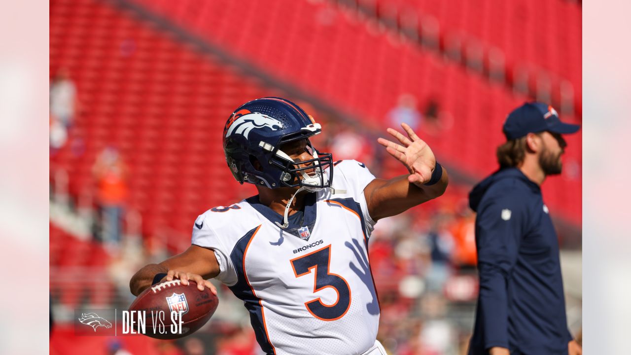 Pregame photos: Broncos arrive and prepare for preseason Week 2 game vs.  49ers