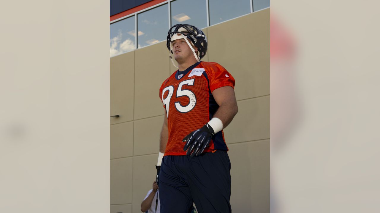 Derek Wolfe leaves Denver Broncos for Baltimore Ravens