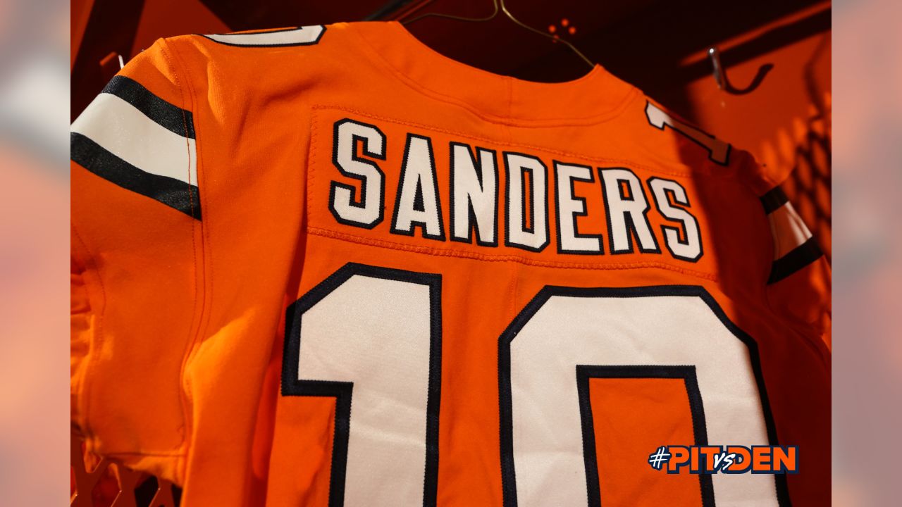 Broncos prepare Color Rush uniforms for #PITvsDEN