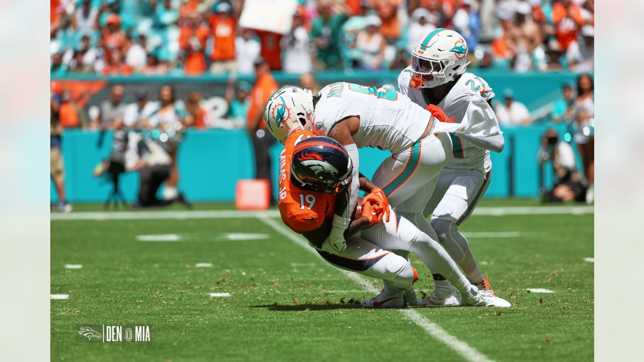 PHOTOS: Miami Dolphins clobber Denver Broncos 70-20 in NFL Week 3