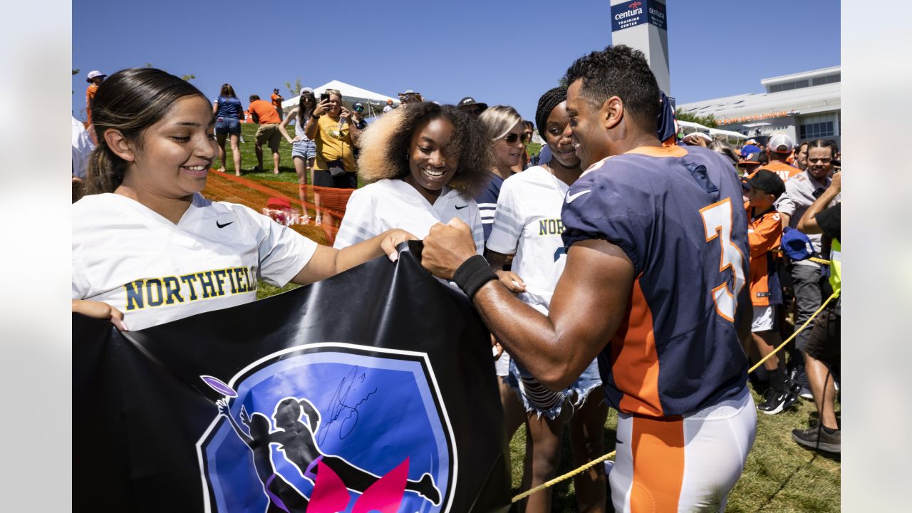 Denver Broncos Training Camp Day 15 Details: Russell Wilson stacks another  good day of practice : r/DenverBroncos