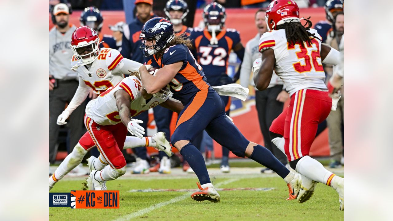 Broncos vs. Chiefs game gallery: Broncos host Kansas City rivals