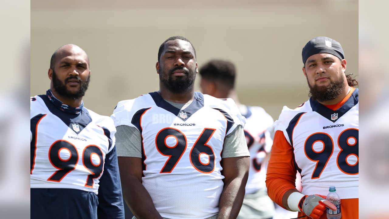 Denver Broncos: Malik Reed, Justin Hollins need to step up