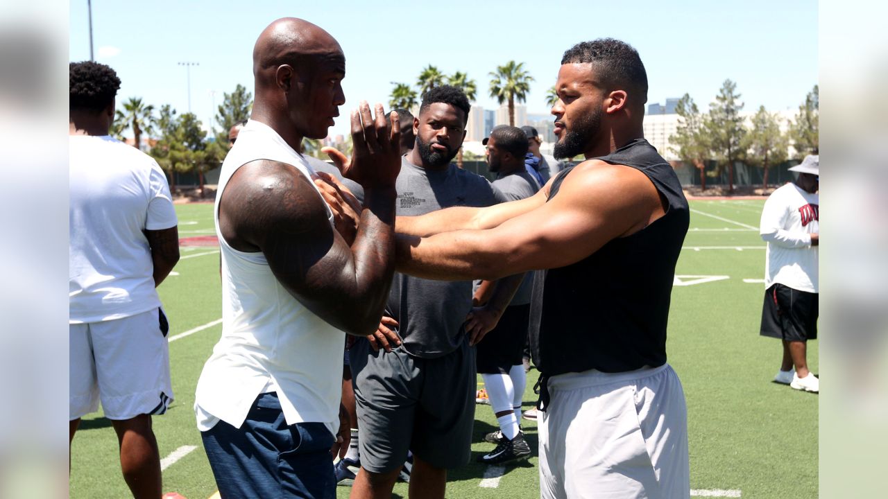 Broncos Insider: Von Miller's fifth-annual Pass Rush Summit returns to Las  Vegas this weekend