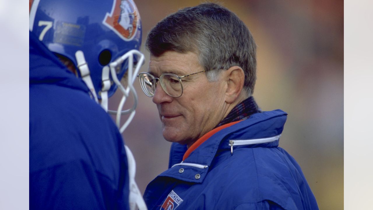 Patriarch of these Denver Broncos? Former coach Dan Reeves - The Sumter Item