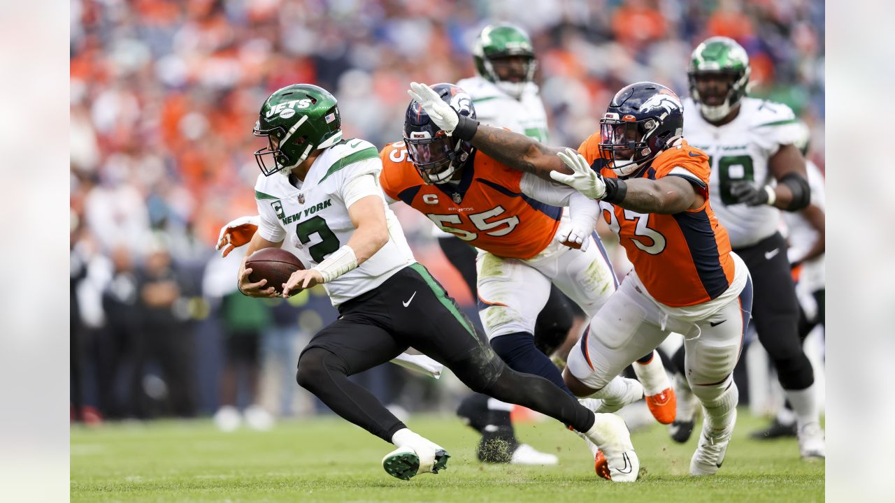 Broncos vs. Jets game gallery: Denver in a tight battle vs. New York