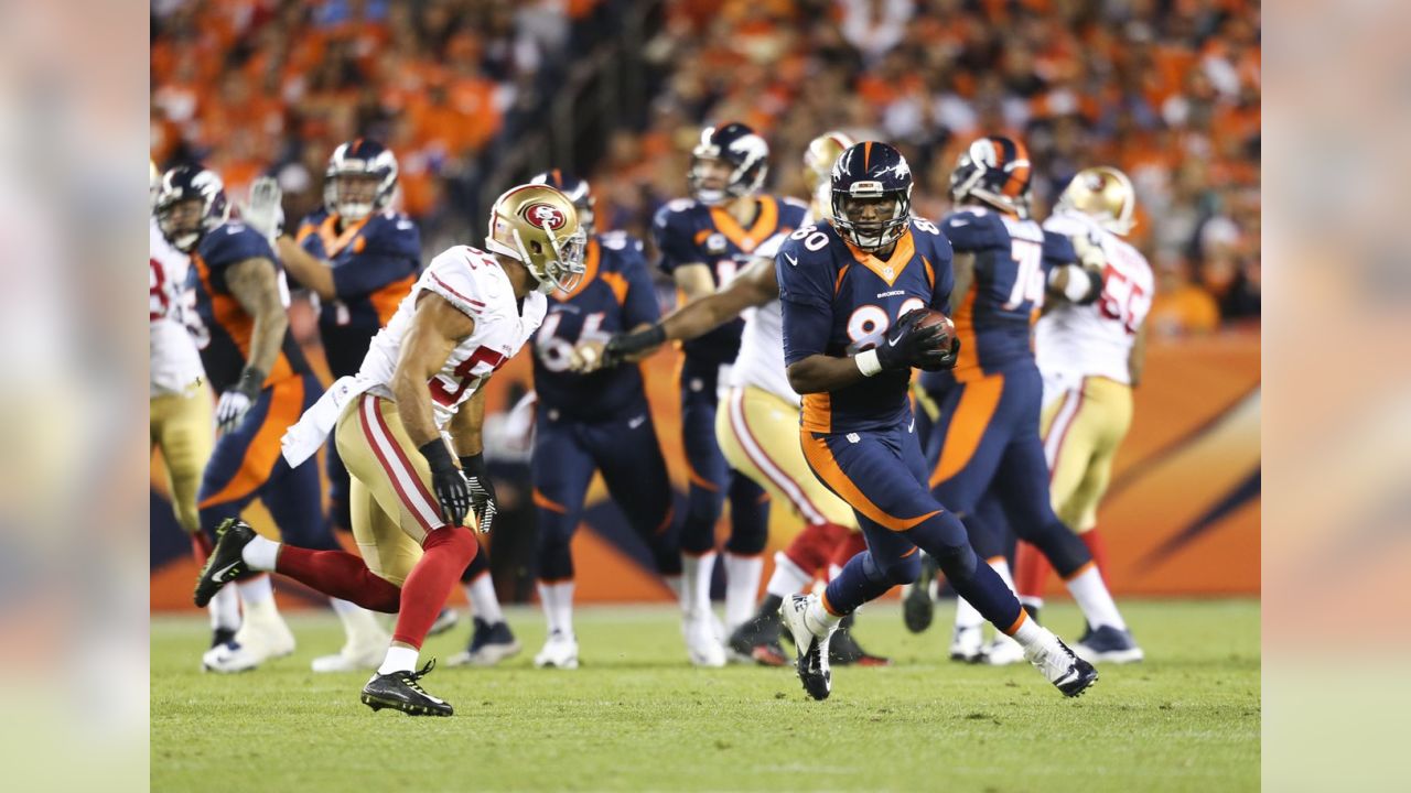 9,433 San Francisco 49ers V Denver Broncos Photos & High Res Pictures -  Getty Images