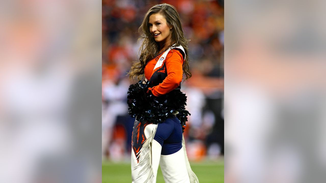 Up with the ☀️ & DBC Sara on - Denver Broncos Cheerleaders