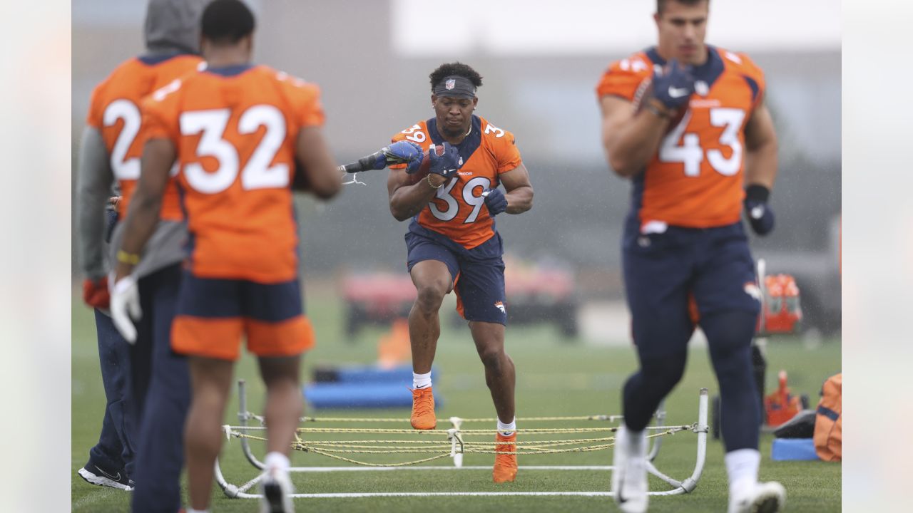 Broncos training camp: Previewing the RB competition