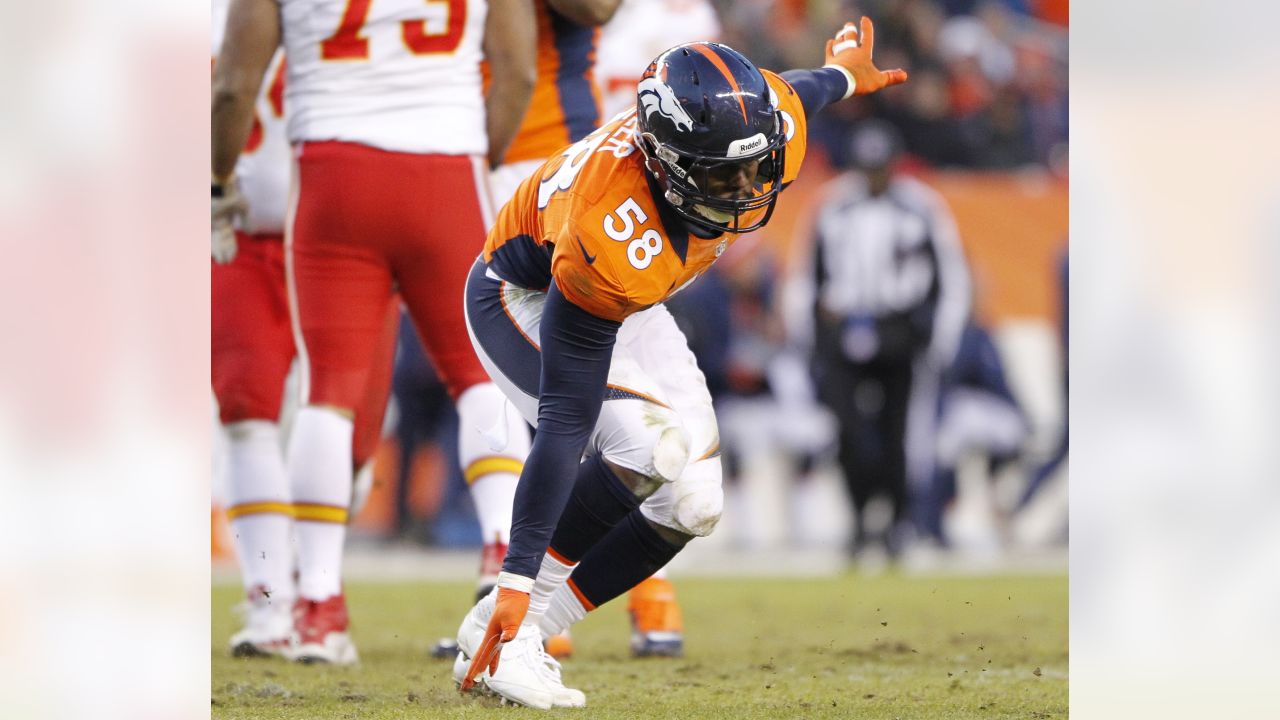 Von Miller isn't breaking out his sack dances all the time for Denver  Broncos – The Durango Herald