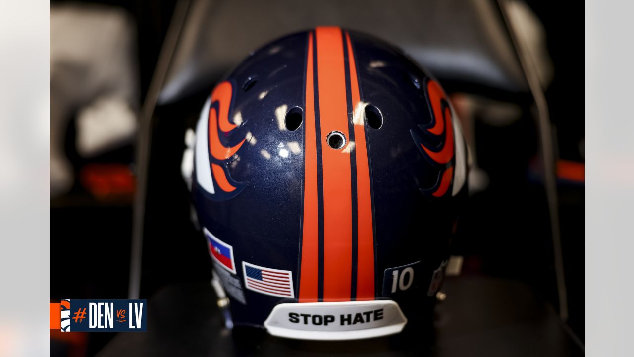 Pregame photos: Broncos arrive and prepare for Week 4 game vs. Raiders