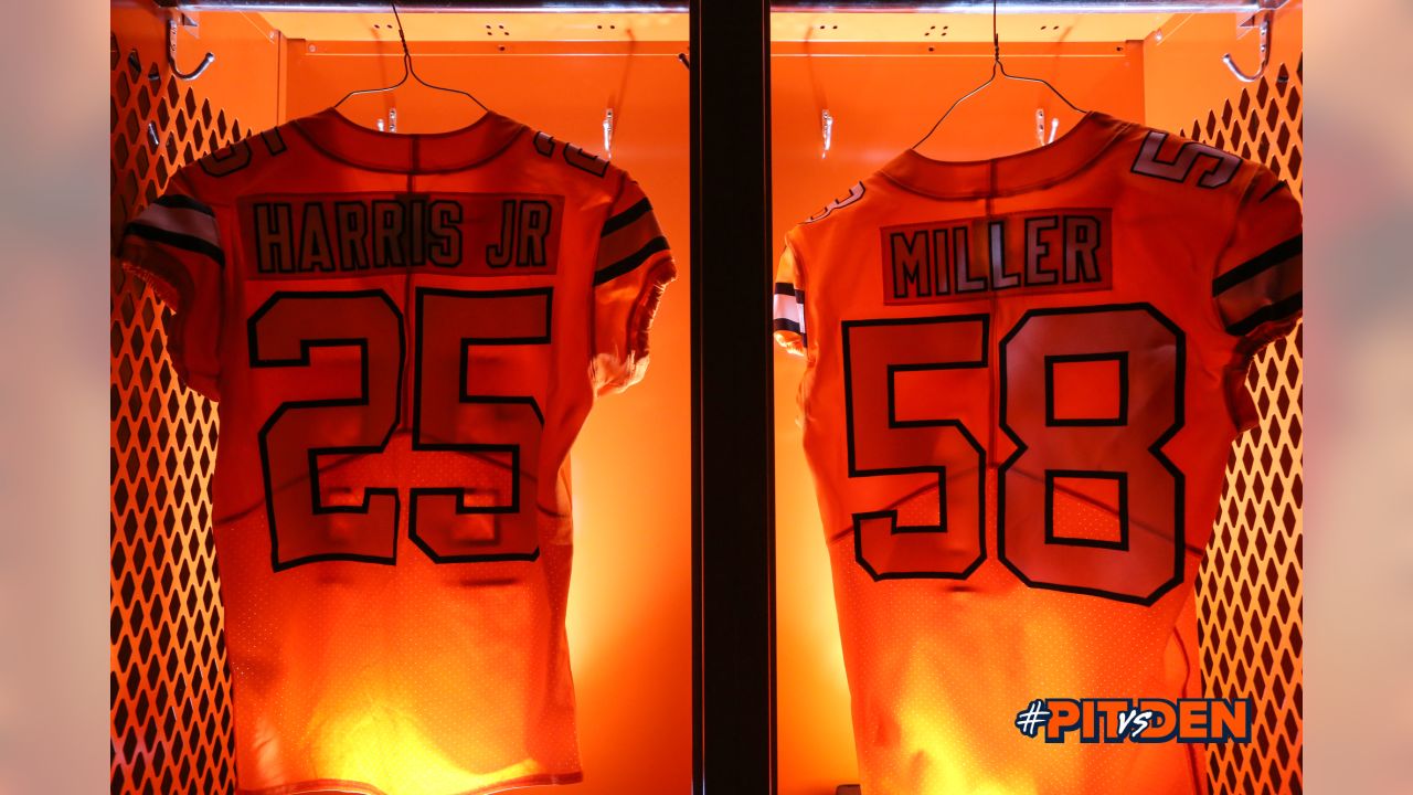 Broncos unveil Color Rush uniforms ahead of #PITvsDEN 