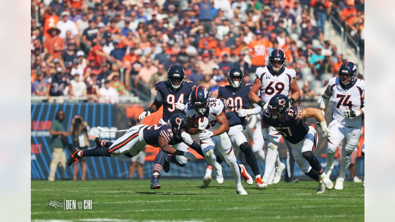 Photo: Denver Broncos vs Chicago Bears in Chicago - CHI20231001132