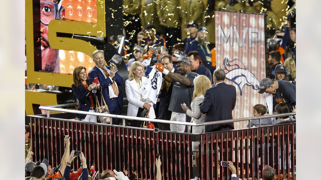 Wife of Super Bowl 50 assistant replay official attended game, rooted for  Broncos – New York Daily News