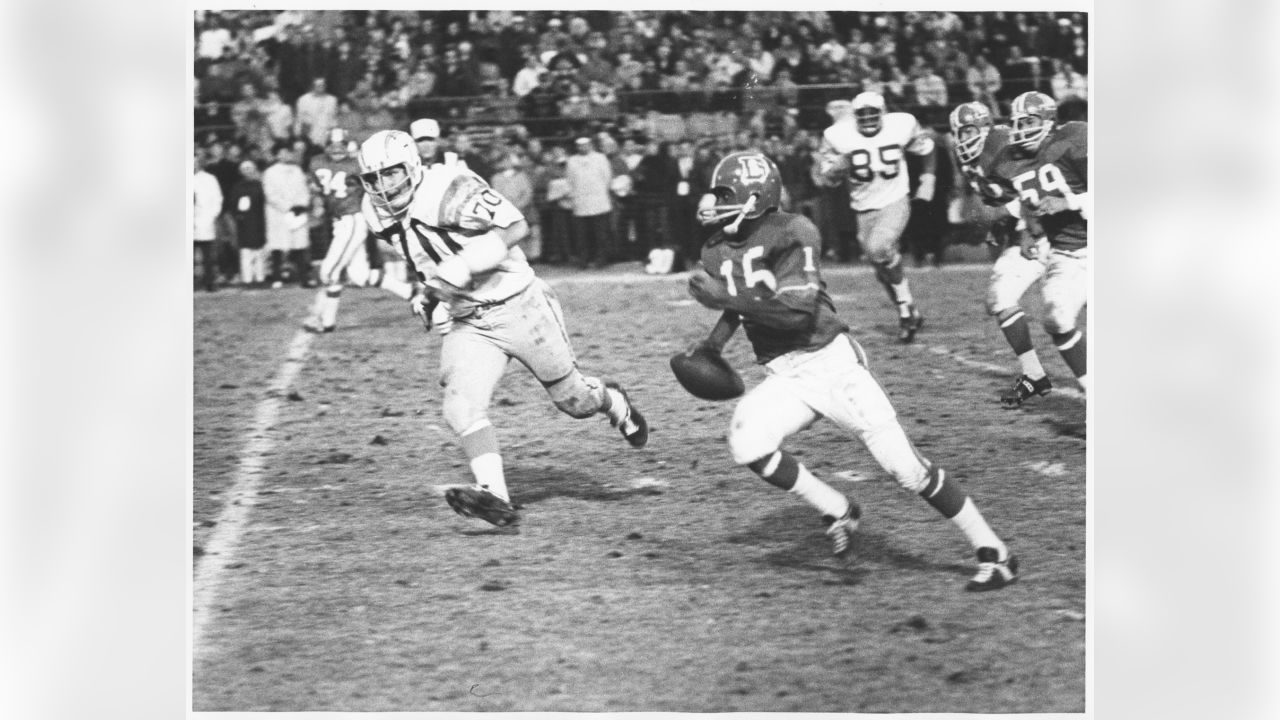 Today in Pro Football History: Highlighted Year: Marlin Briscoe, 1970