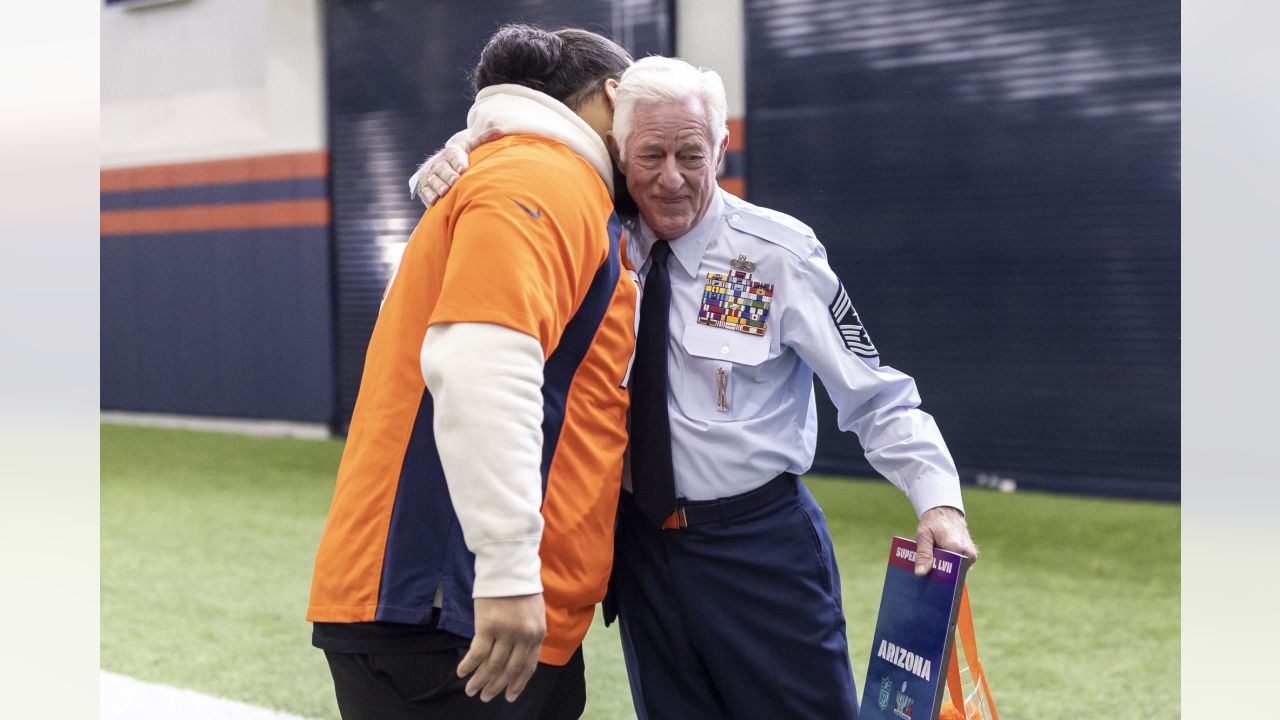 Photos: Mike Purcell surprises Air Force veteran with tickets to