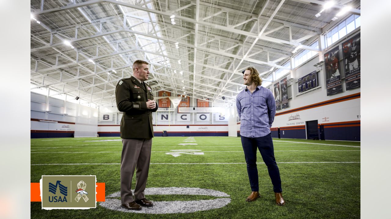 Andrew Beck Wins NFL's Salute to Service Award - Stadium