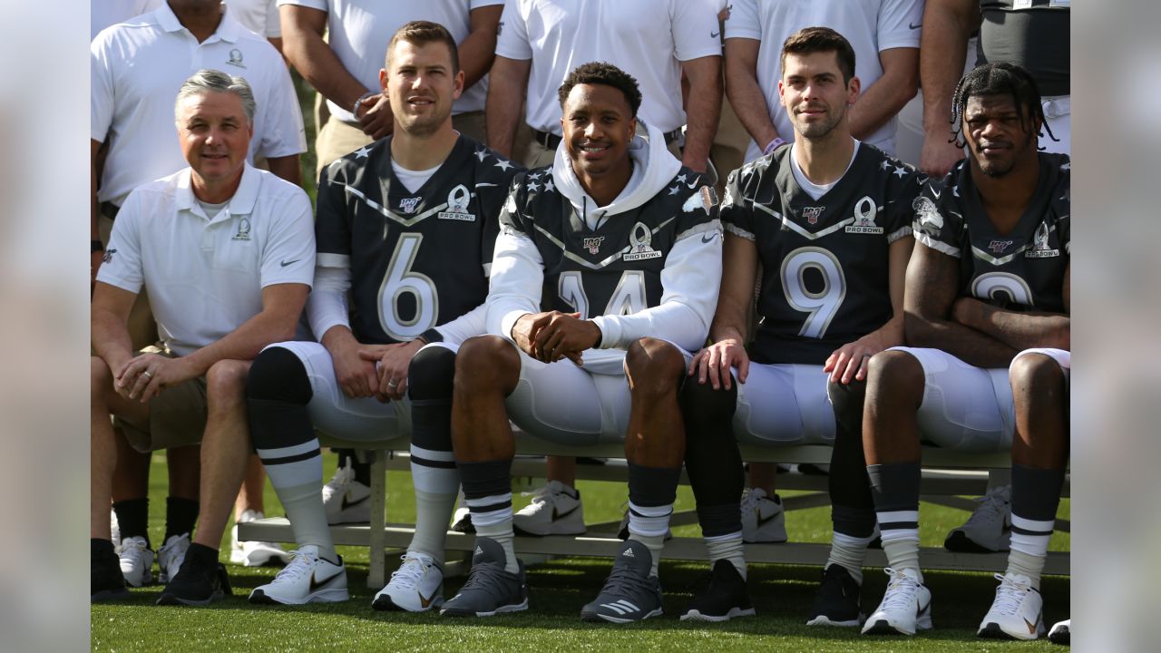 So fresh, so clean: Broncos' 2020 Pro Bowlers don game uniforms for AFC  team photo