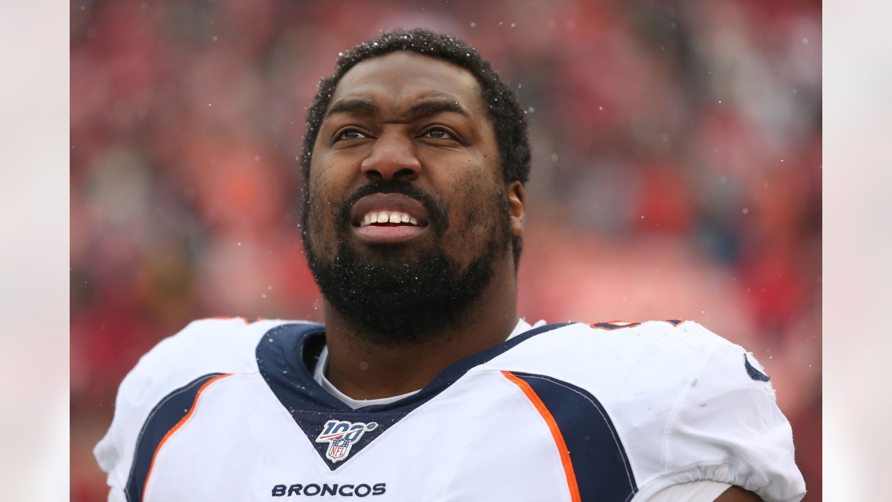 Shelby Harris agrees to 3-year deal to stay with Denver Broncos – The  Durango Herald