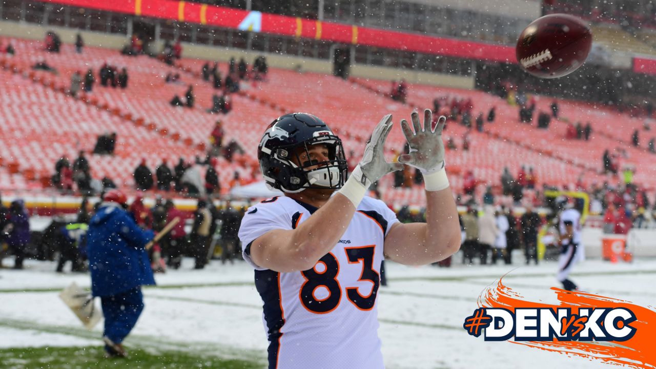 PHOTOS: Chiefs romp Broncos at snow-covered Arrowhead