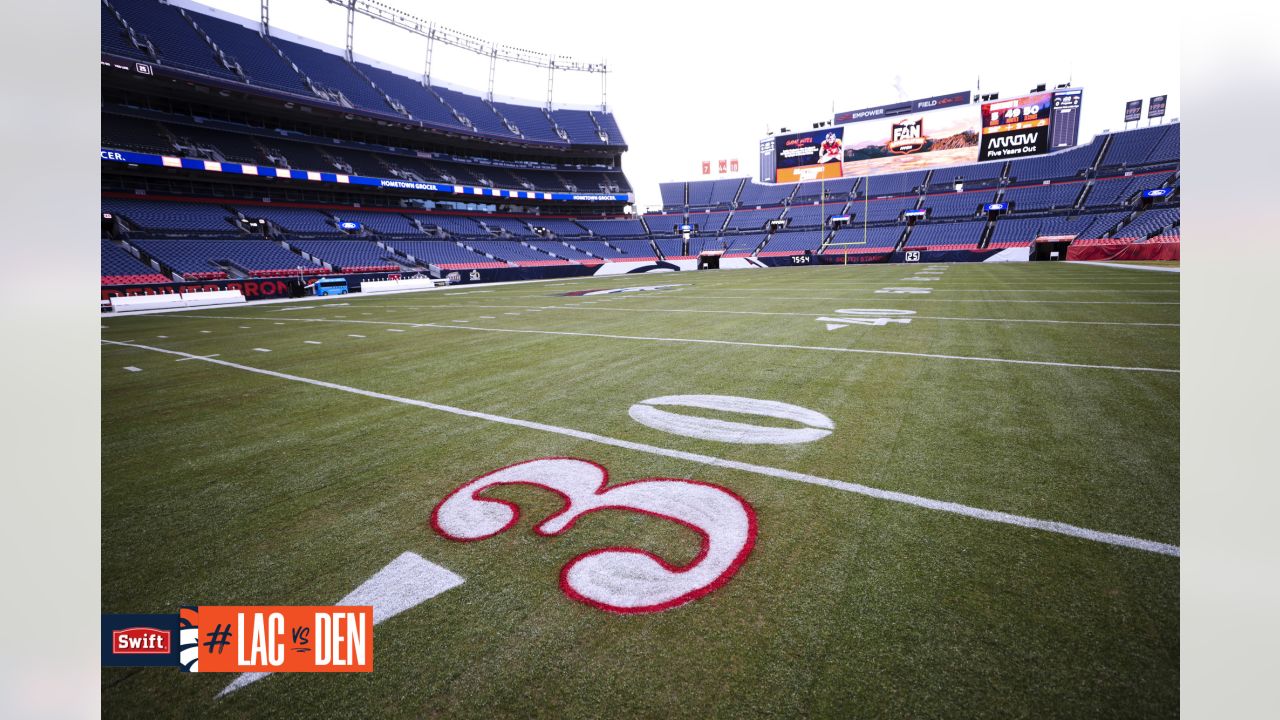 Denver mascot Miles during the Denver Broncos v the Los Angeles Chargers of  an NFL football game Sunday, January 8, 2023, in Denver. (AP Photo/Bart  Young Stock Photo - Alamy