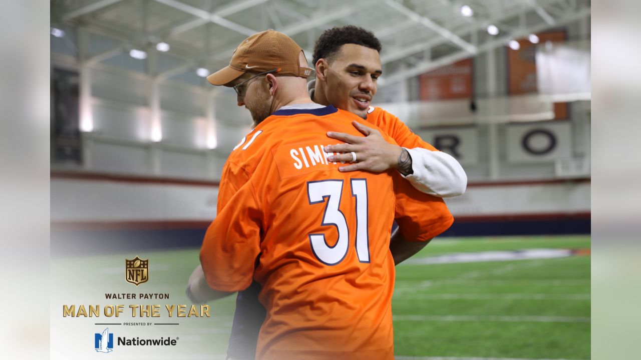 Pic of Justin Simmons, the Broncos 2019 Walter Payton Man of the Year  nominee!! : r/DenverBroncos