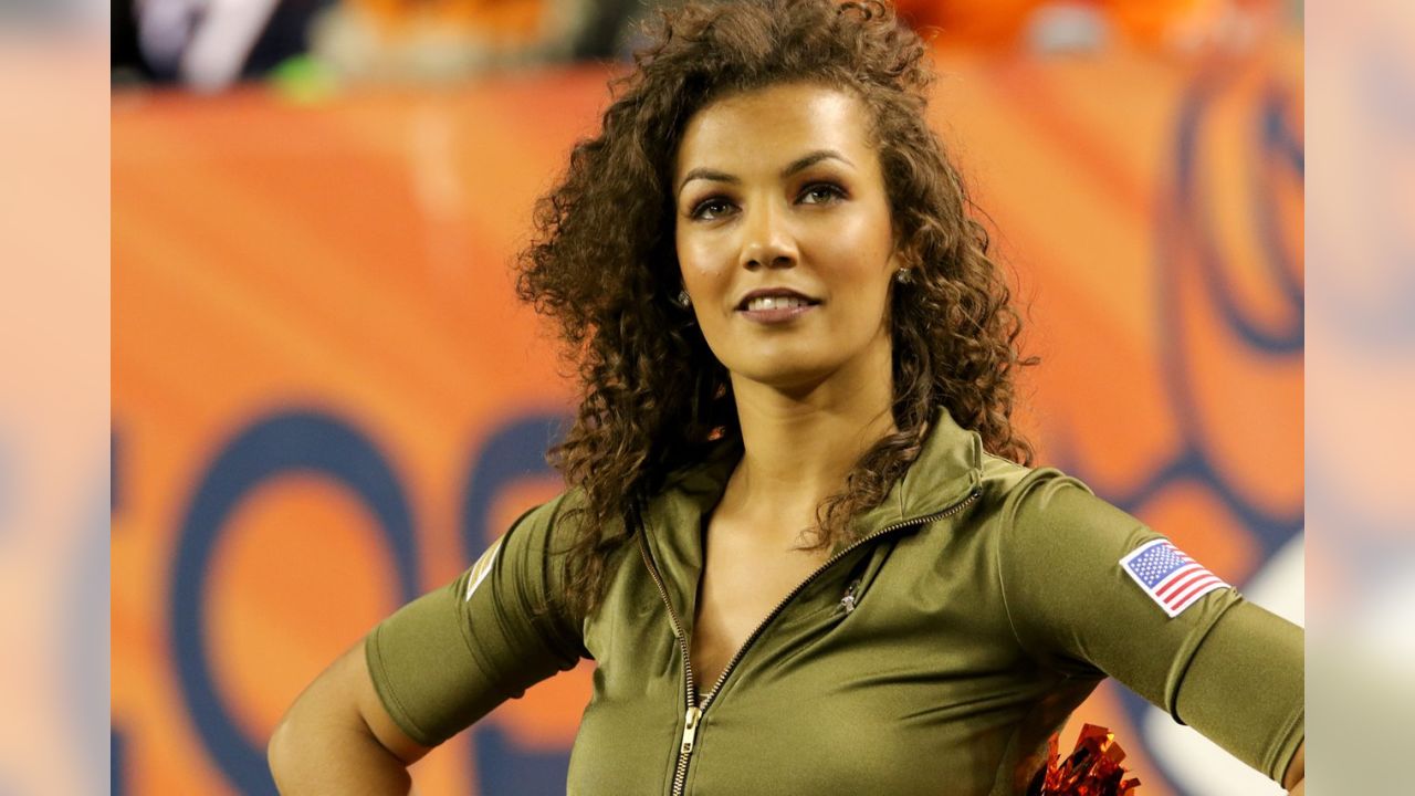 Denver Broncos Cheerleaders don Salute to Service uniforms for #NEvsDEN