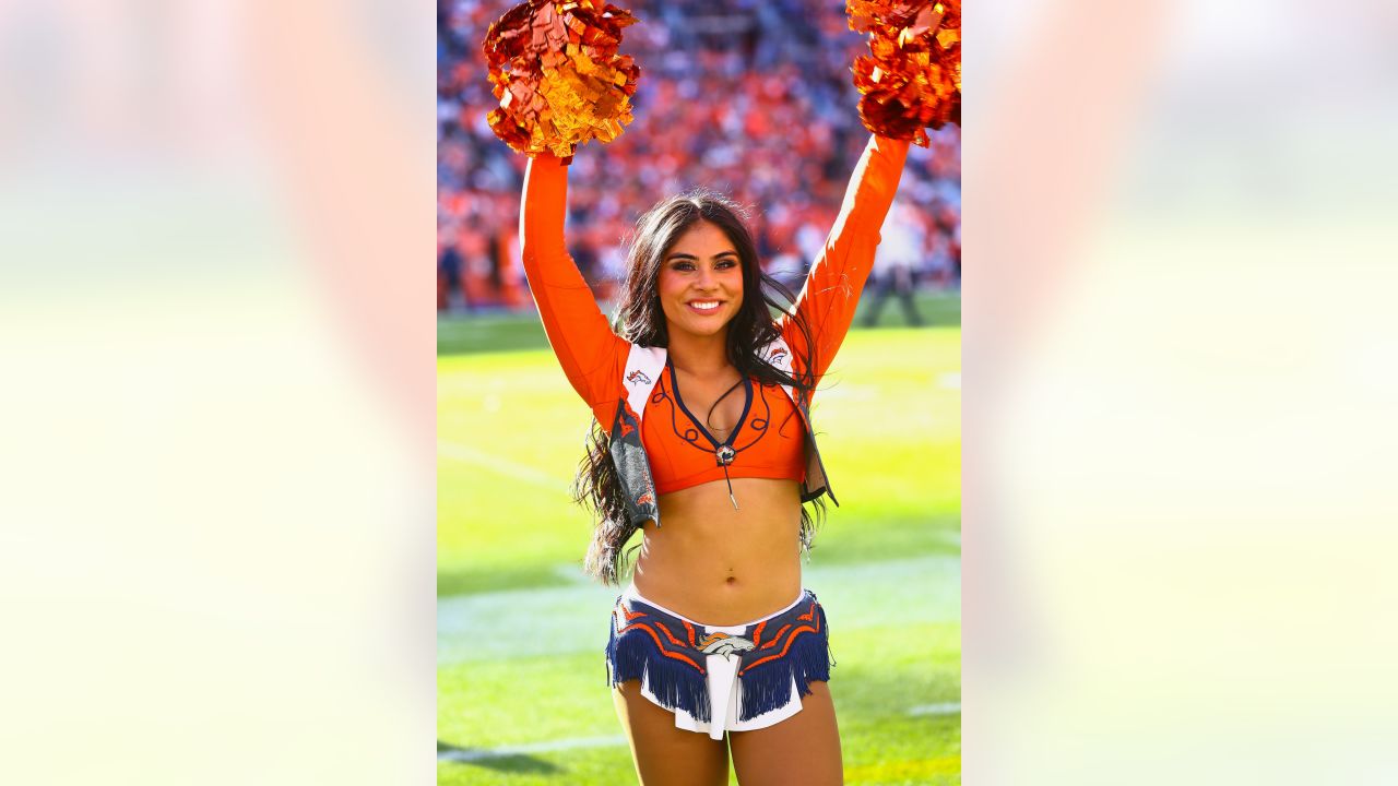 Denver Broncos Cheerleaders game gallery: Week 2 vs. Houston