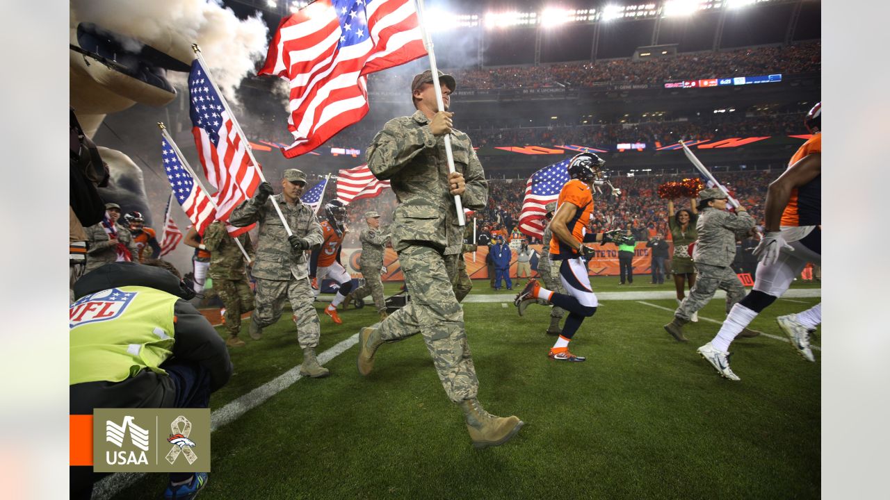 DVIDS - Images - Denver Broncos Salute to Service Game [Image 8 of 13]