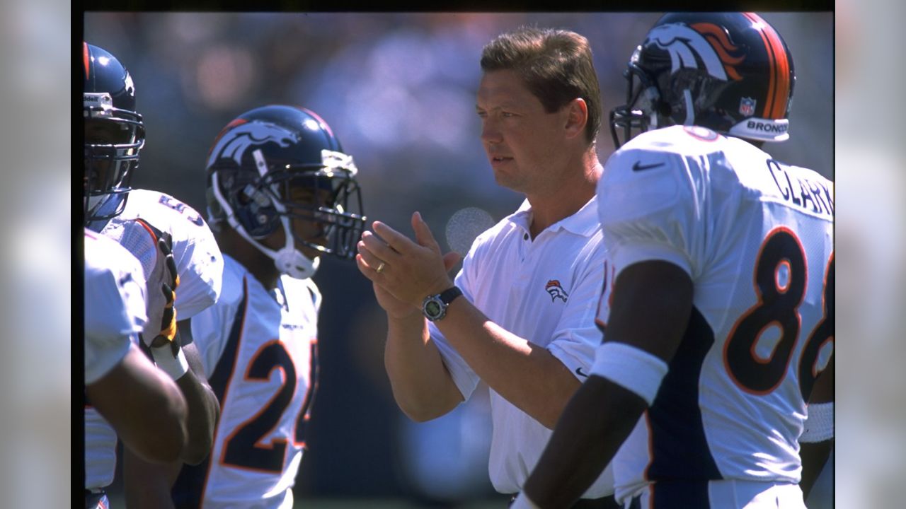 Denver Broncos on X: Rick Dennison makes a stop in a 1988 #NEvsDEN game.  More #TBT photos of the teams' matchups:    / X