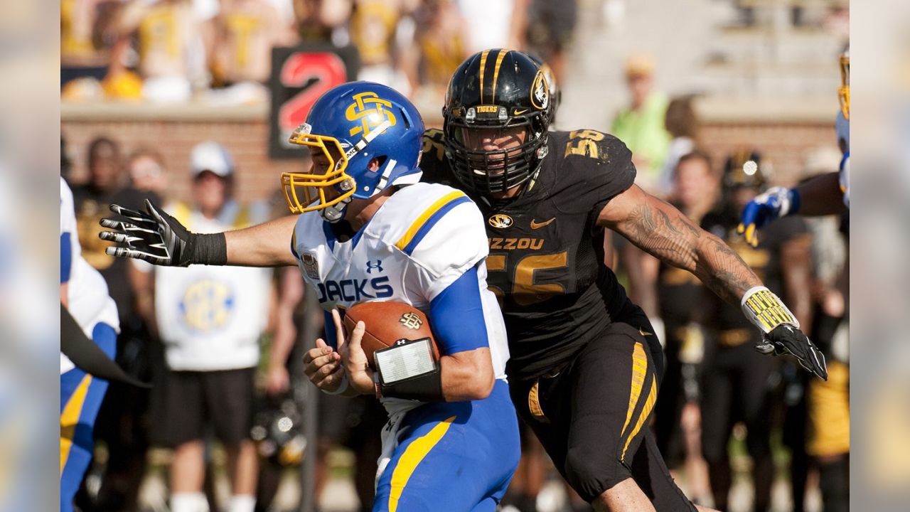 Broncos trade up for Missouri LB Shane Ray in first round of 2015
