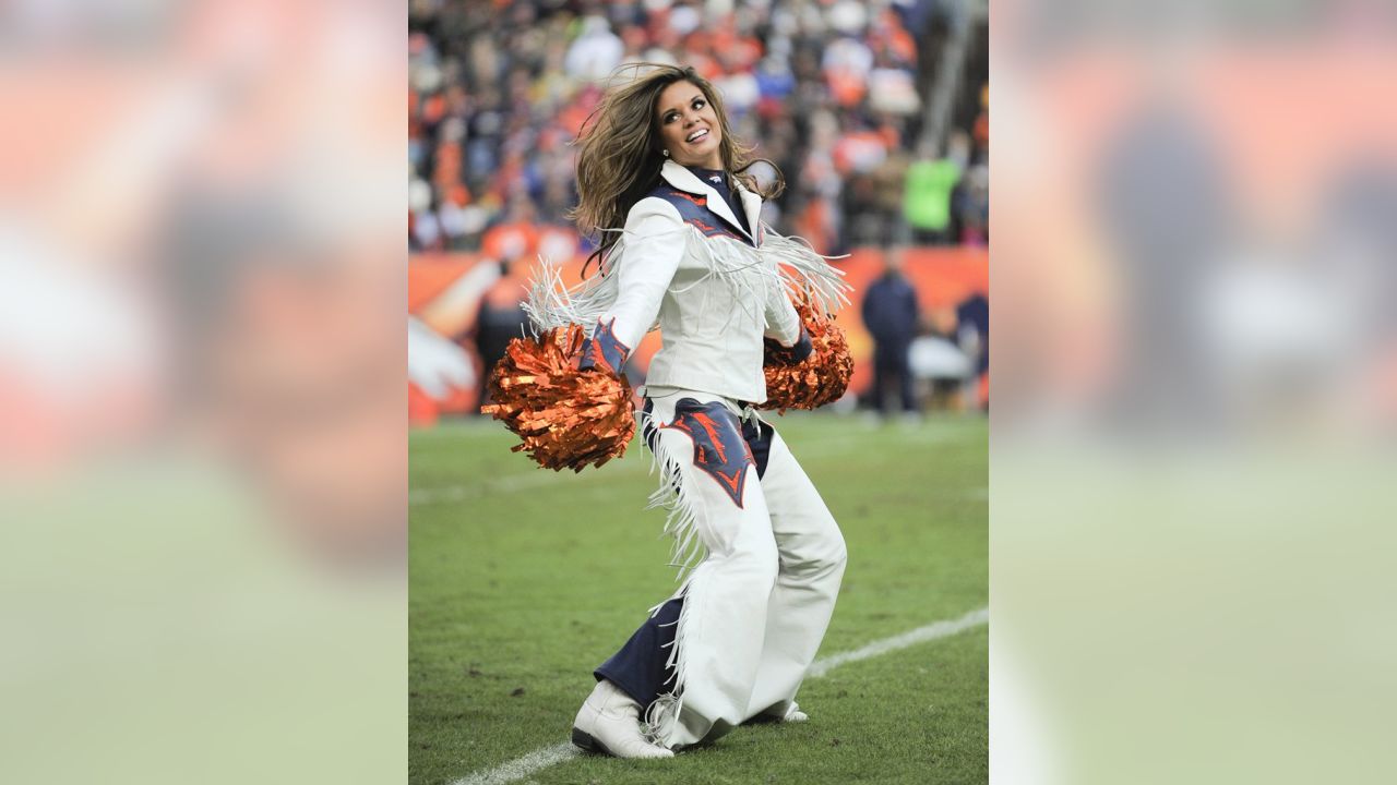 Photos: Chiefs Cheer and Entertainment from Week 17 vs. Denver Broncos