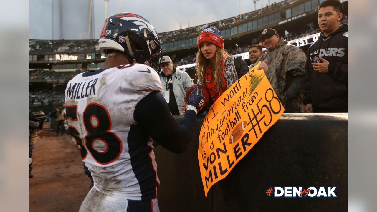 PREGAME PHOTOS: Week 16 vs. Raiders