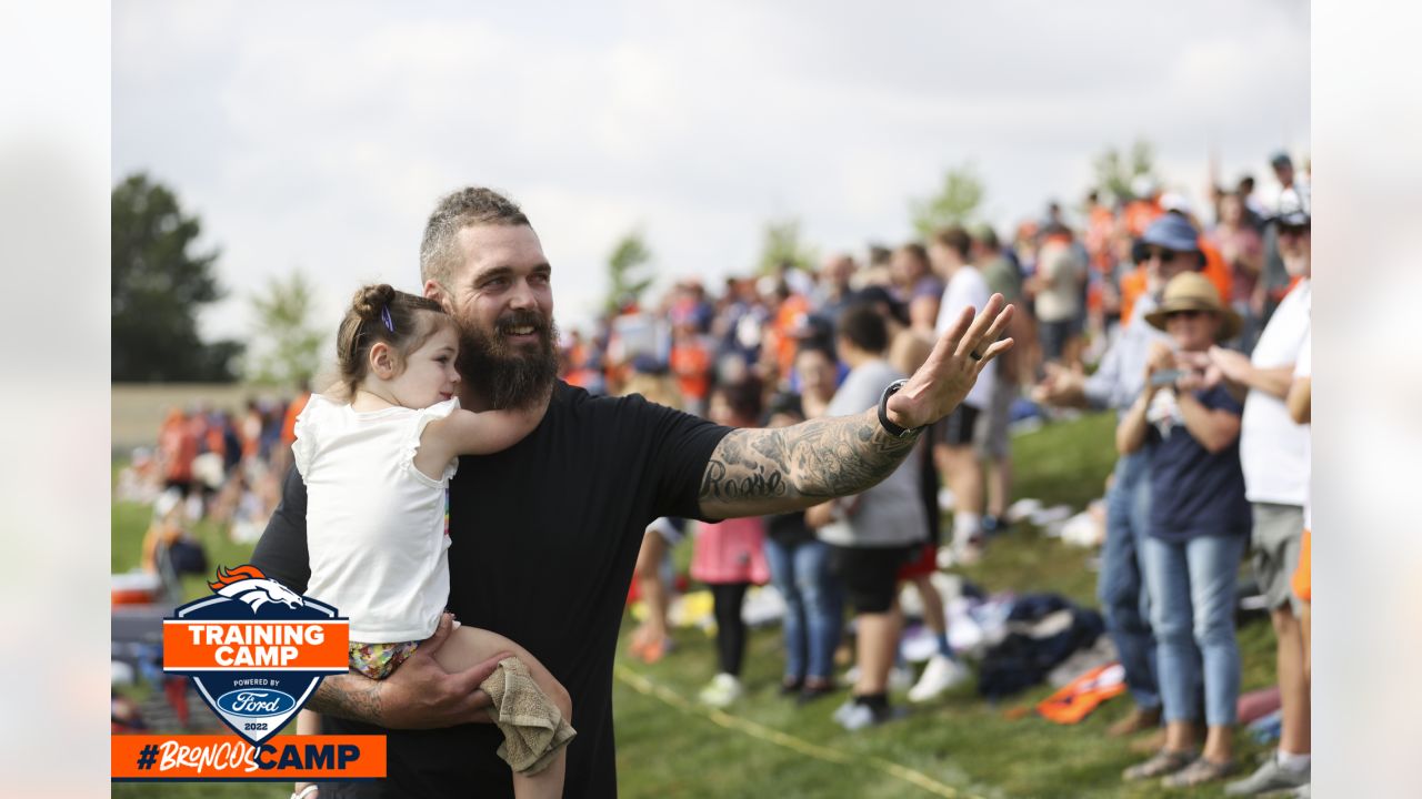 Photos: Derek Wolfe visits Broncos' training camp practice after announcing  retirement