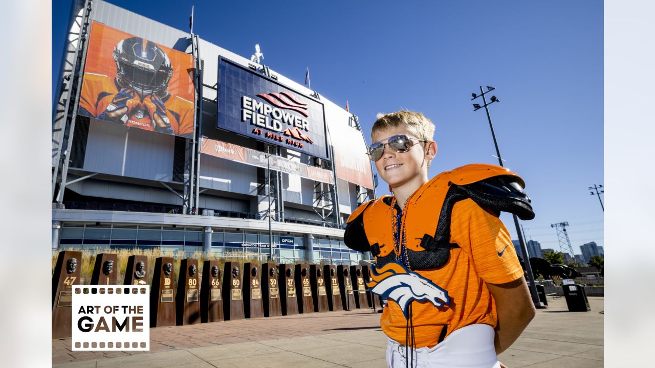 Broncos vs Commanders  Empower Field at Mile High